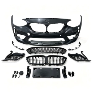 Suitable for BMW 1 Series F20, this is a modified M2C front grille for the 2011-2014 F20 models, allowing for an upgrade to the M2C front bumper