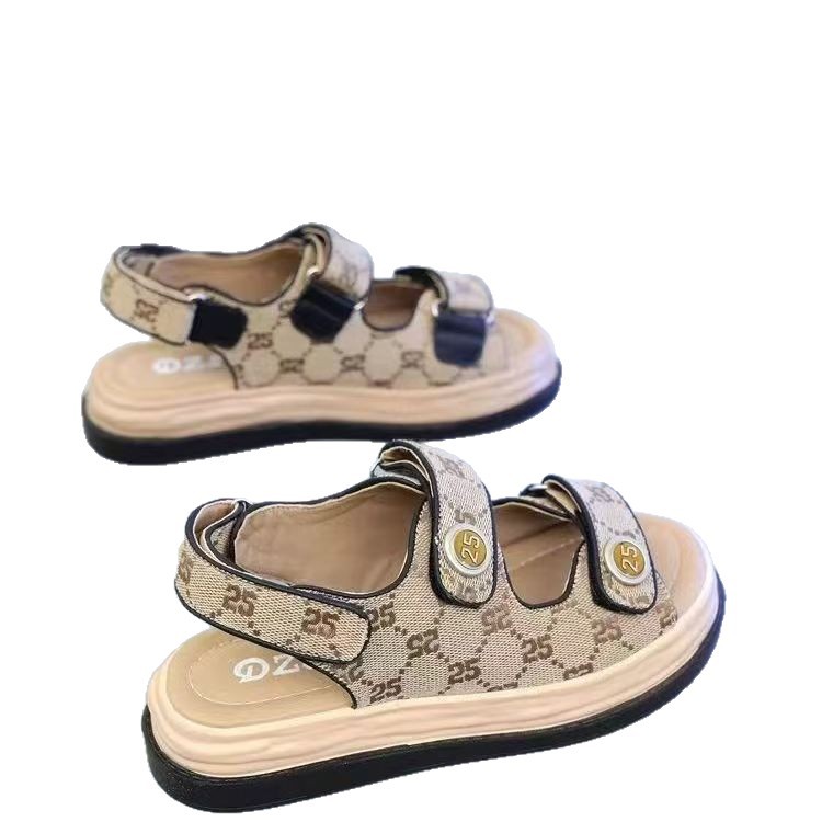 Zapatos de marca de código roto sandalias de viento fragrantes para mujeres 2026 verano nuevo antideslizante suave sandalias de playa casuales romanas