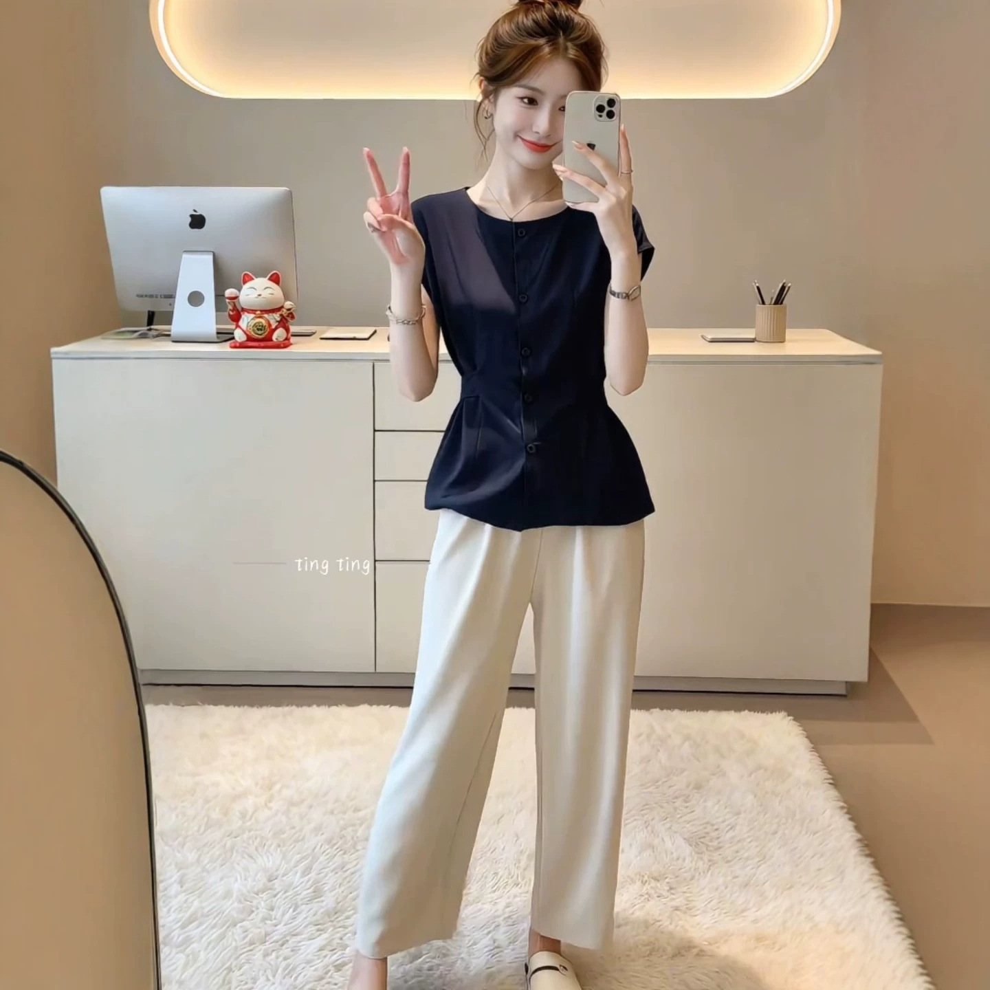 Áo sơ mi nữ linen tay ngắn thắt eo, kiểu dáng công sở mùa hè — Xanh lông mòng đen