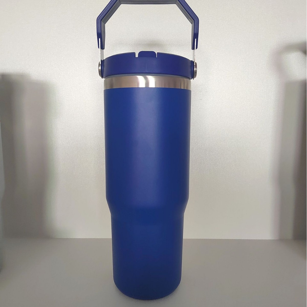 Nueva taza aislada de acero inoxidable 304, éxito de ventas transfronterizo, taza portátil con popote de 30 oz, taza de hielo para auto.