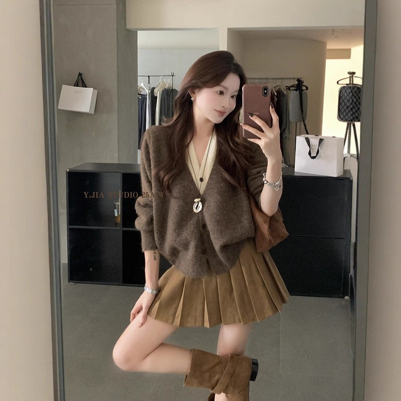Maillard Coffee Color Contrasting Fake Two-Piece V Neck Knitted Cardigan Women's Autum High-End Lazy Sweater Jacket Top