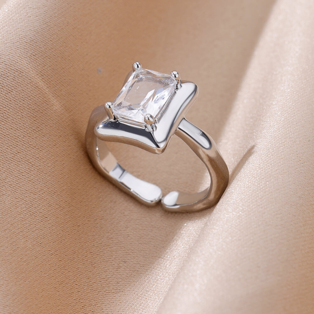 10g Weight Zircon Inlay Material Rings Classification Adjustable Ring Size 1 Piece Quantity Daily Occasion Copper Material Irregular, Heart Shape Pattern All Seasons Season Women's Gender Plating Design Elegant, Simple Style Style Wholesale Jewelry Elegant Simple Style Irregular Heart Shape Copper Zircon Plating Rings 17