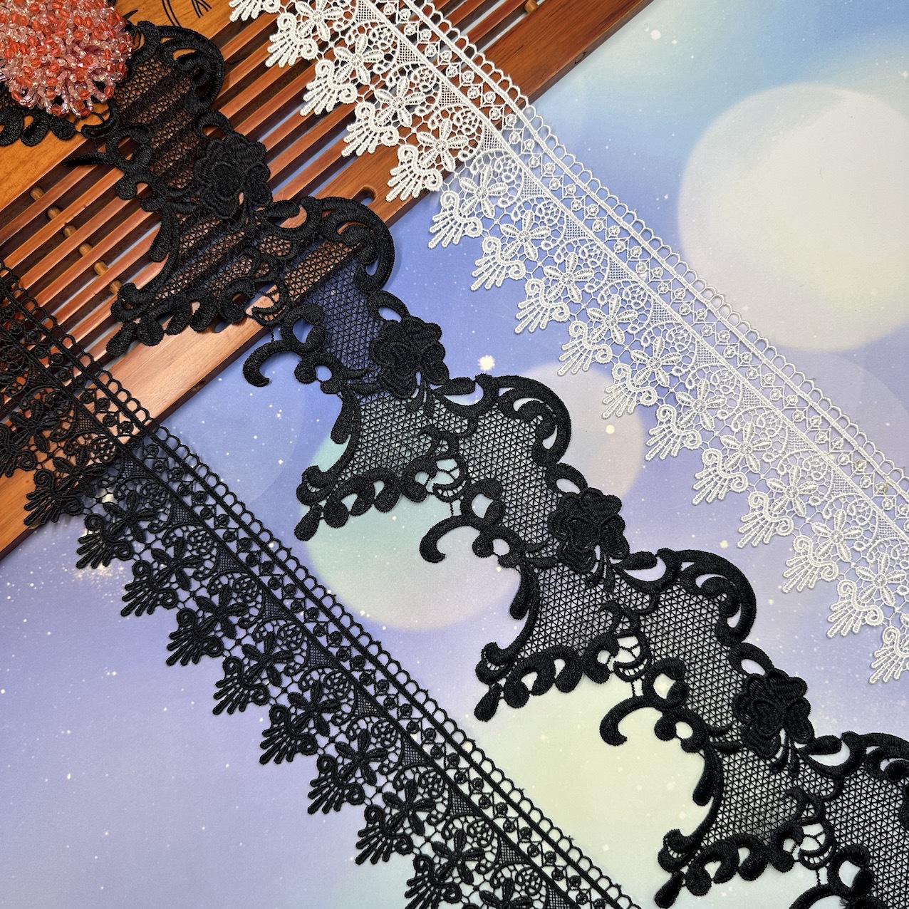 走秀款 单边巴洛克花边宫廷复古蕾丝刺绣洛丽塔裙摆裙边手缝布料