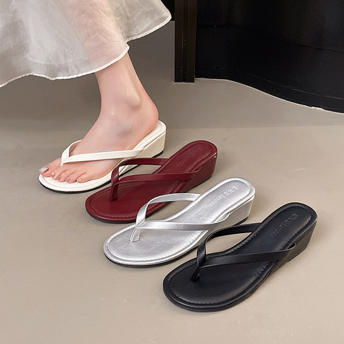 Red Flip-Flop Sandals, Fairy-Like Shoes for Outfits, 2025 Summer New Collection—Elegant French-Style High-Heel Sandals