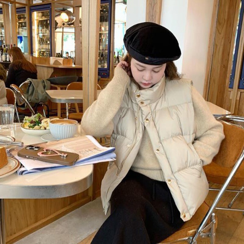 2024 South Korea Dongdaemun popular personality gold buckle down vest women's Korean-style loose stand collar vest vest coat