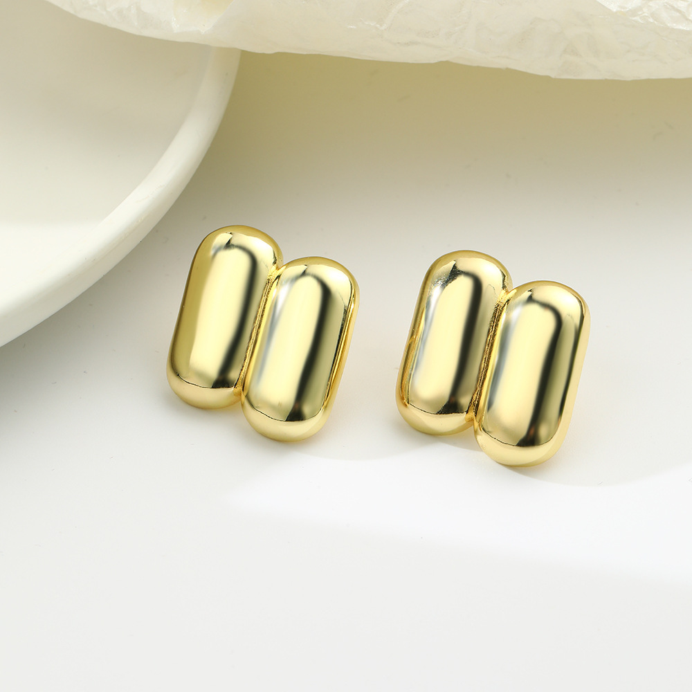 1 Pair Vacation Modern Style Geometric Plating Copper 18K Gold Plated Ear Studs display picture 4