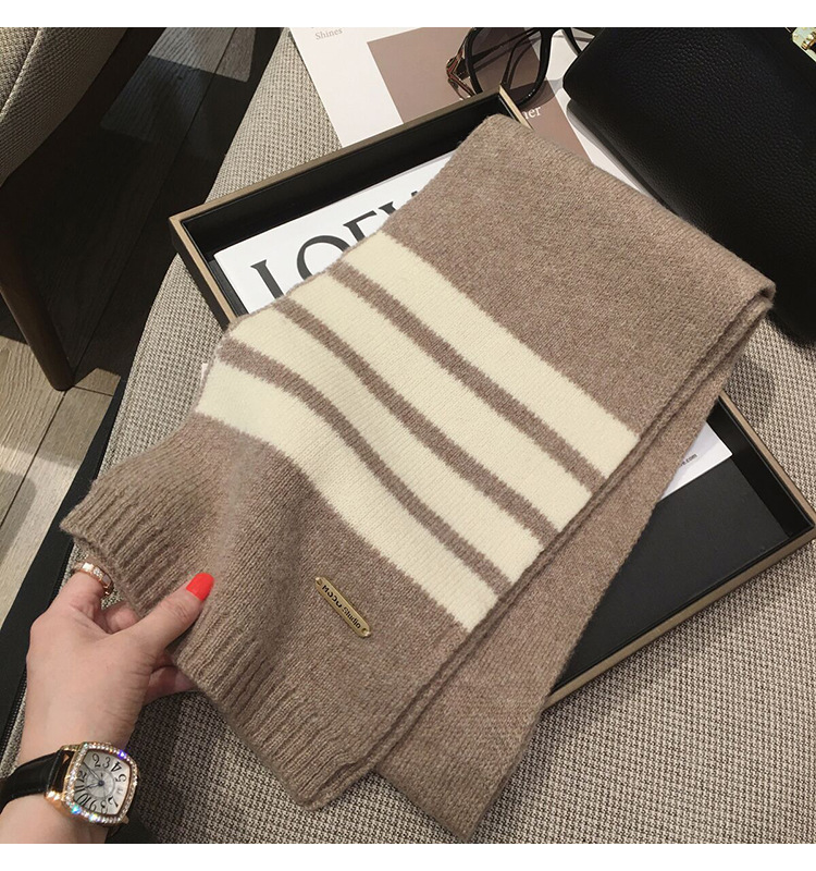 Women's Casual Stripe Fleece Scarf display picture 2