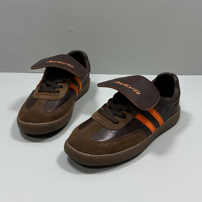 Spot Lange Zunge Moral Training Damenschuhe Neue Sommer Atmungsaktive Nische Echtes Leder Einzelne Flache Sport Casual_voghion.com