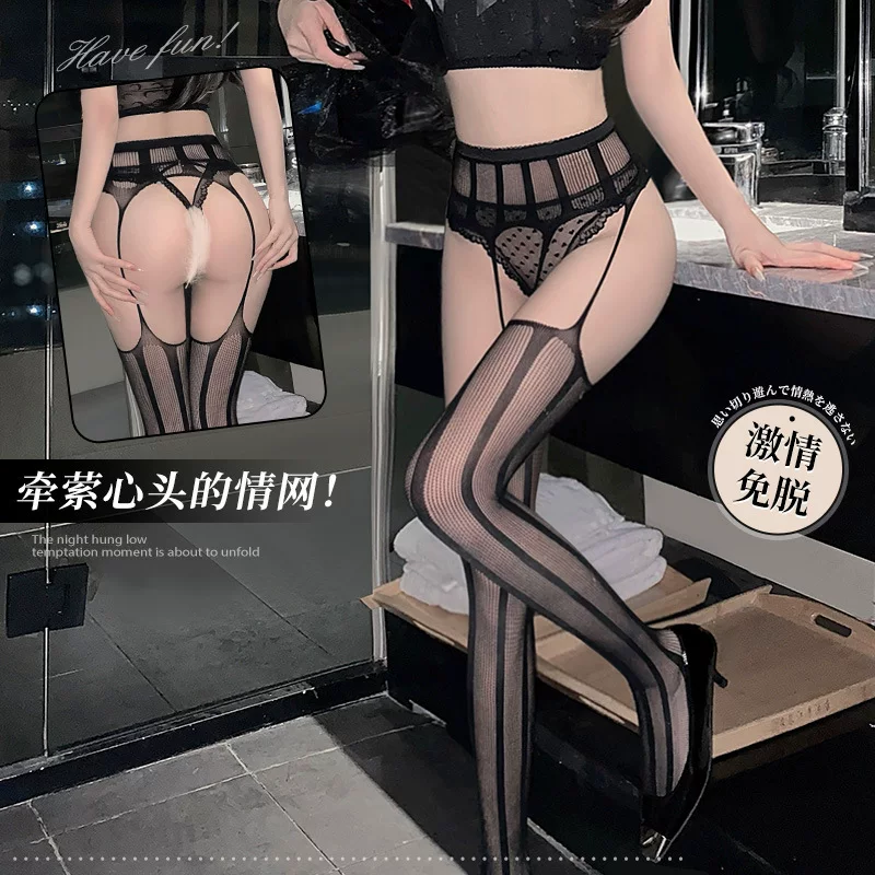 午夜慾情絲襪情趣絲襪研究駕駛誘惑情侶並配備 Crotrans 林木化 Tear Web Woman 7335