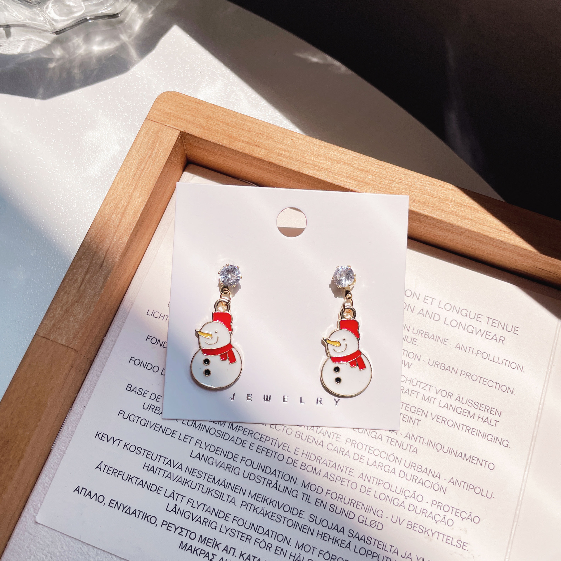 24g Weight Rhinestones Inlay Material Drop Earrings Classification 1 Pair Quantity Festival Occasion Alloy Material Christmas Festival Cartoon Character, Christmas Tree, Santa Claus Pattern Women's Gender Plating, Flakes Design Cartoon Style, Cute Style 1 Pair Christmas Cartoon Style Cute Cartoon Character Christmas Tree Santa Claus Plating Flakes Alloy Rhinestones Drop Earrings 8