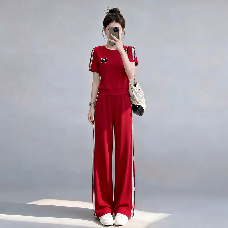 Summer Outfit with a Complete Casual Sports Suit for Women 2026, Short-Sleeved Wide-Leg Pants Two-Piece Set for Petite Women, Trendy Summer Outfit with a Complete Casual Sports Suit for Women 2026, Short-Sleeved Wide-Leg Pants Two-Piece Set for Petite Women, Trendy