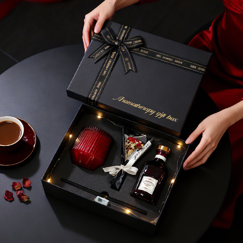 Black aromatherapy, candle, gift box, atmospheric perfumed set handmade contains rose for St. Valentine's Day, high-quality style, Birthday gift