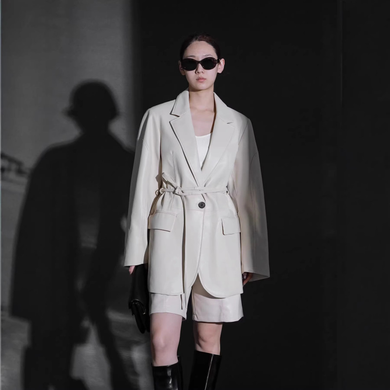2026 Early Spring New Style Suit-Style Leather Jacket for Women, Mid-Length Korean Version, Slim Fit, Elegant and Slimming Leather Suit