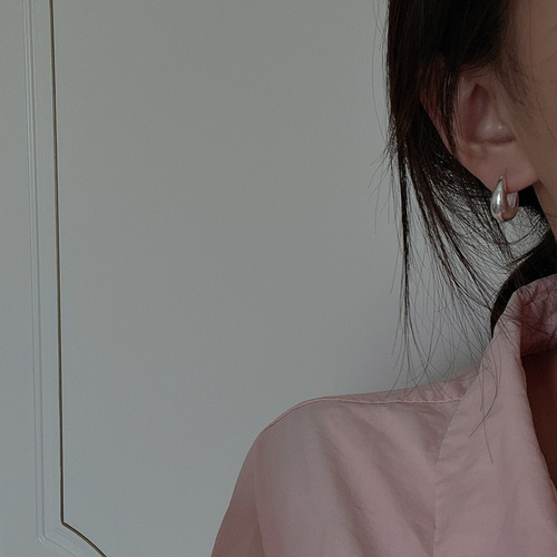 S925 sterling silver Korean fashion crescent earrings Korean minimalist fashion basic retro earrings and earrings wholesale