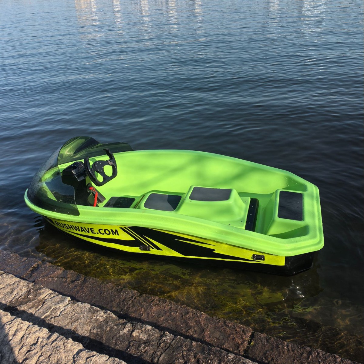 RUSH WAVE watch ash machine mini electric carding boat surfing multifunctional fishing boat water sports water skiing