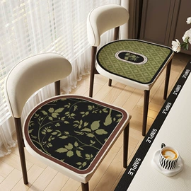 地垫;家用地毯;餐垫、餐巾