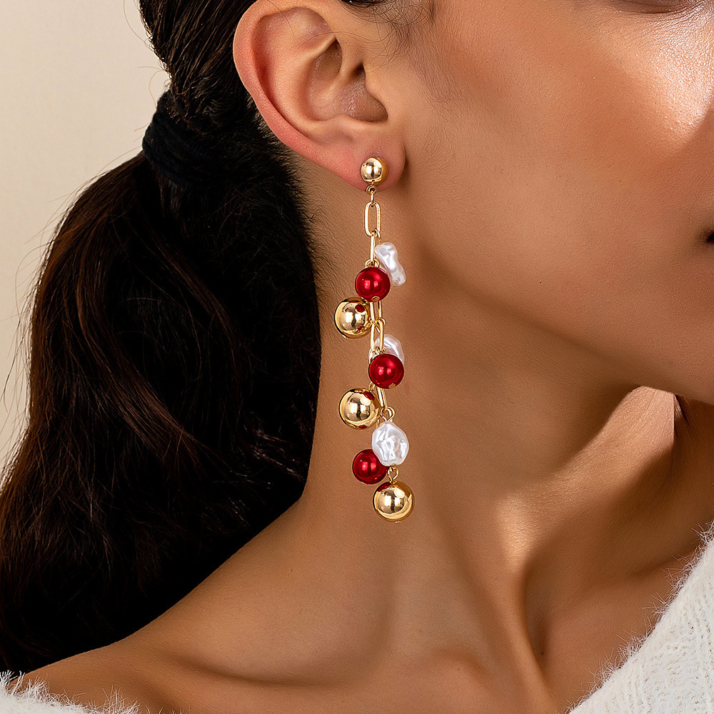 trend long retro elegant fashionable earrings pearl