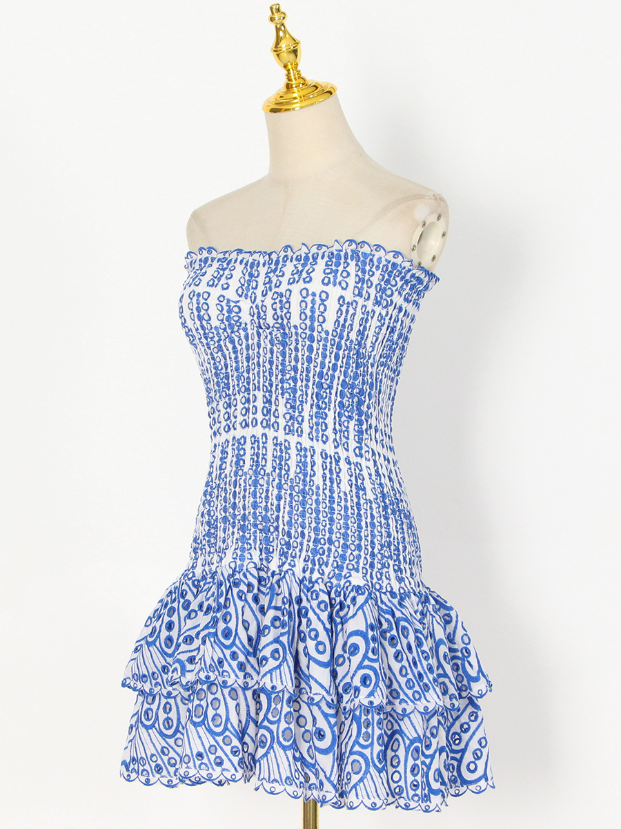 Elegant Ruffled Strapless Women's Dress For Spring Season_voghion.com