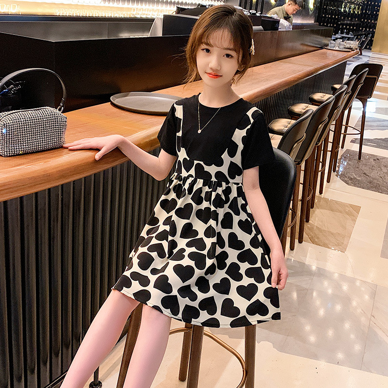 Girls' Fake Two-piece Dress 2023 Summer Korean Style Children's Western Style New Style Mid-large Children's Short-sleeved Love Dress for Summer