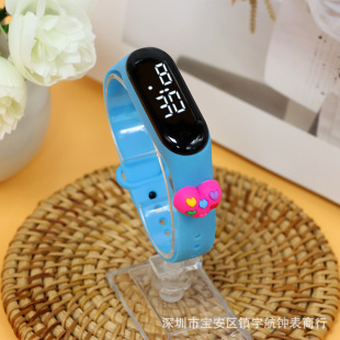 �羳�ɐۃ�ͯ�|�ط�ˮ�����l�W���֭h����3LED��������ֱ��|����