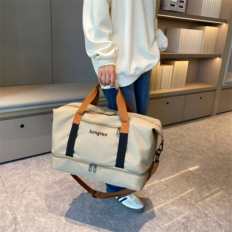 handheld capacious travel bag