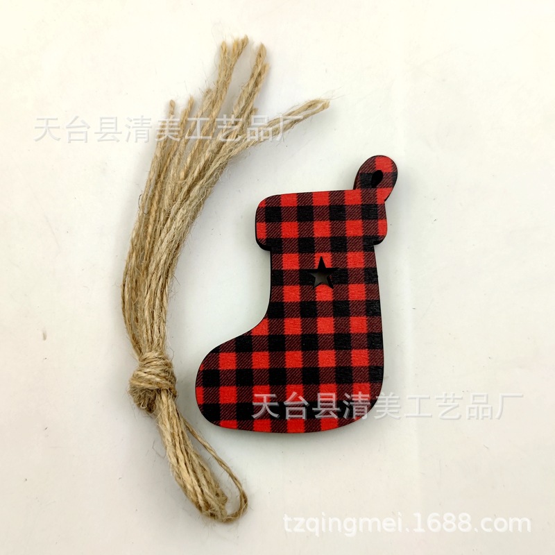 33 rojo y negro Plaid SERIE DE Navidad madera chips colgantes decorativos de Navidad se pueden combinar libremente con 10 piezas en un paquete