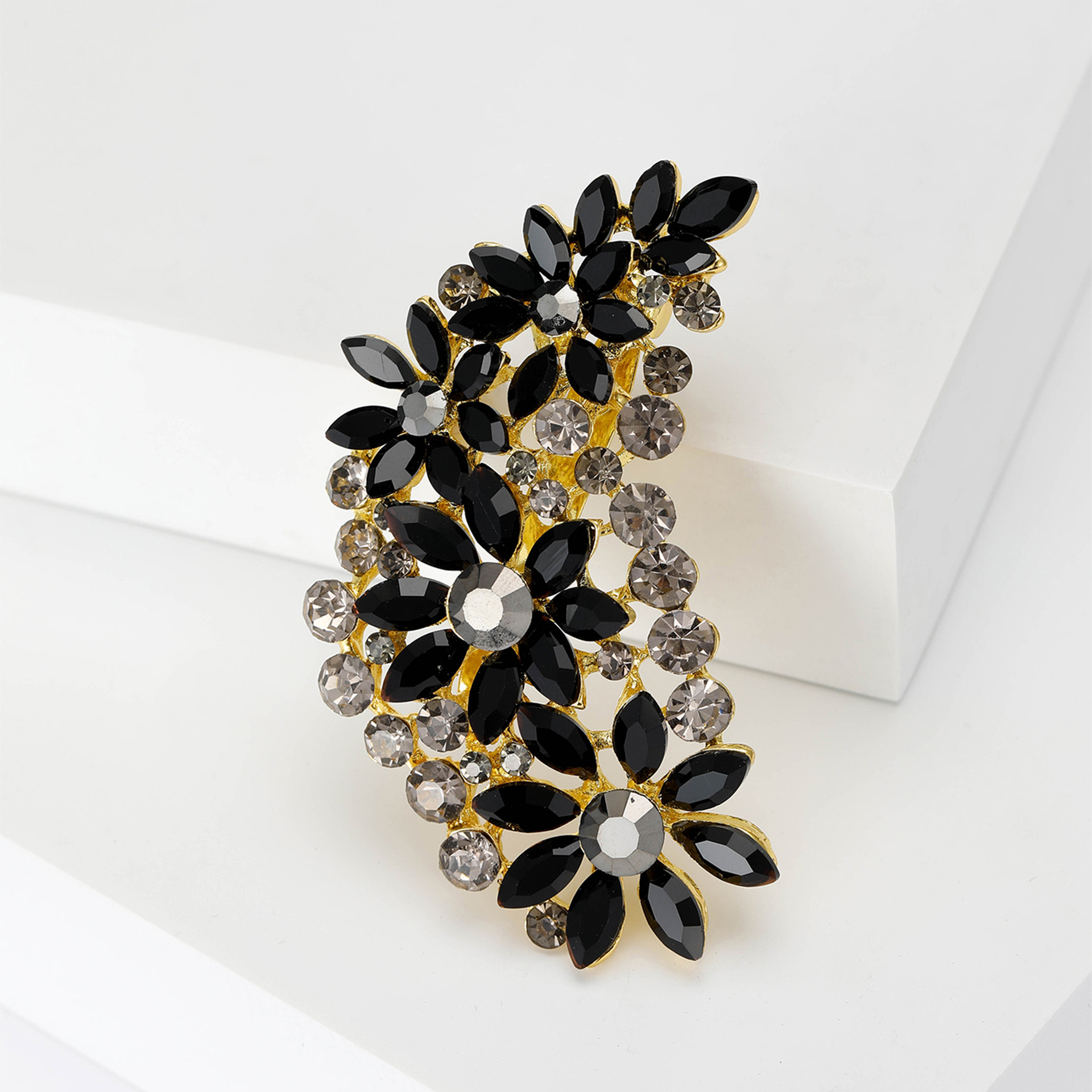 31g Weight Rhinestones Inlay Material Brooches Classification Holiday Occasion Alloy Material Flower Pattern Women's Gender Inlay Design Elegant Style Elegant Pin Flower Alloy Inlay Rhinestones Women's Brooches 5