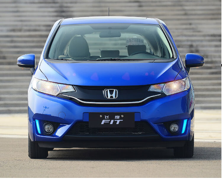 Suitable for 14-16 Honda Fit Daytime Running Lights Gk5 Special Modified Led Flowing Front Bumper Lights Decorative Lights