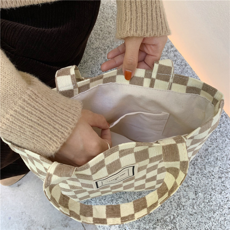 11261 Corduroy checkered hand-held bento Bag, ins Artistic Retro Mommy Bag, small carrying bag for going out, lunch box bag undefined