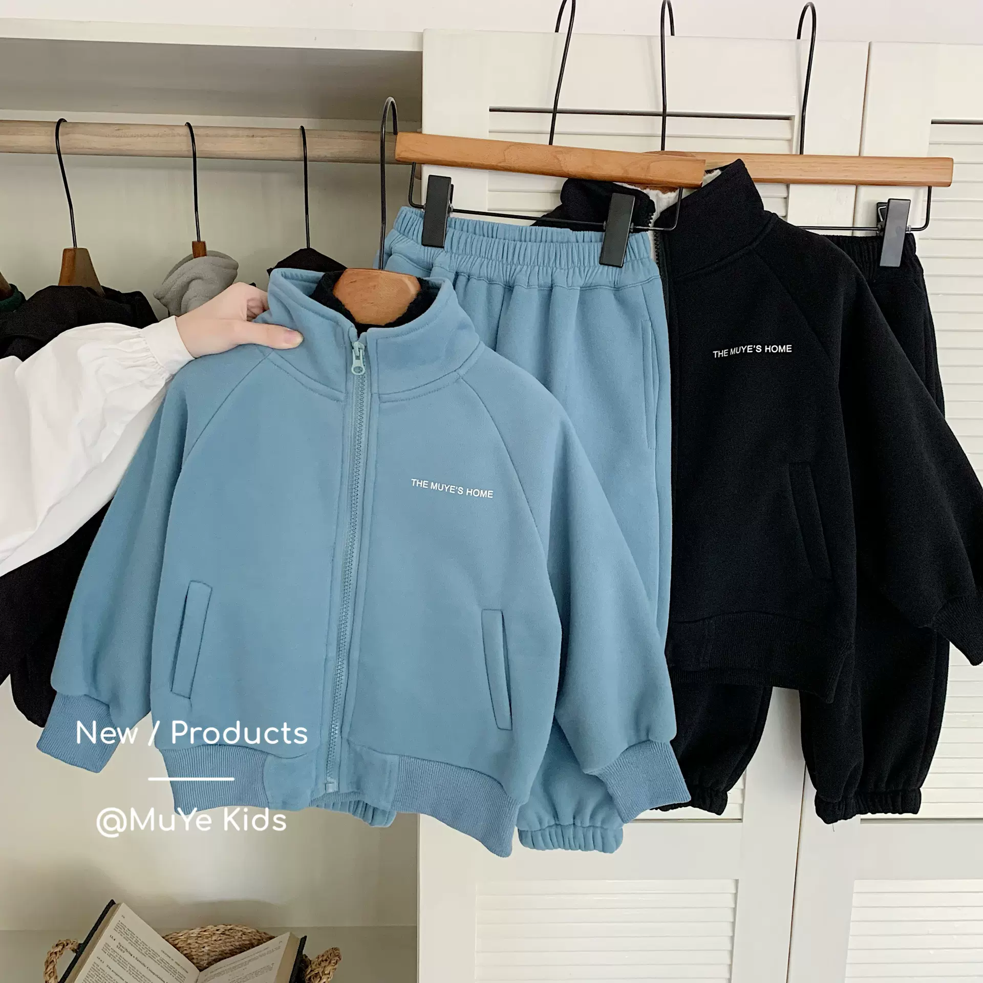 儿童加绒套装2025冬季新款童装男童韩版保暖外套卫裤加厚两件套潮