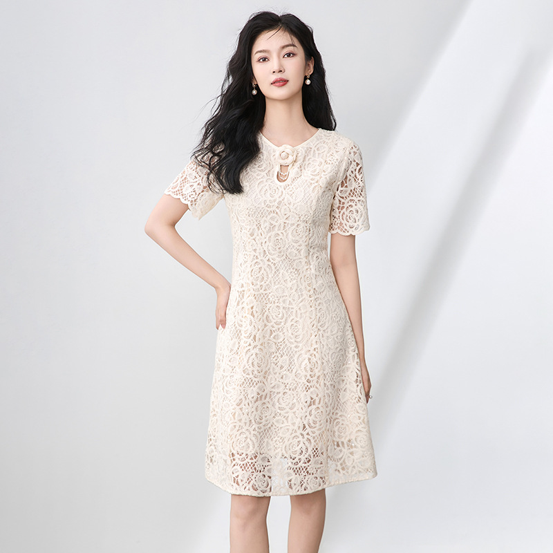2506510 - Màu mơ