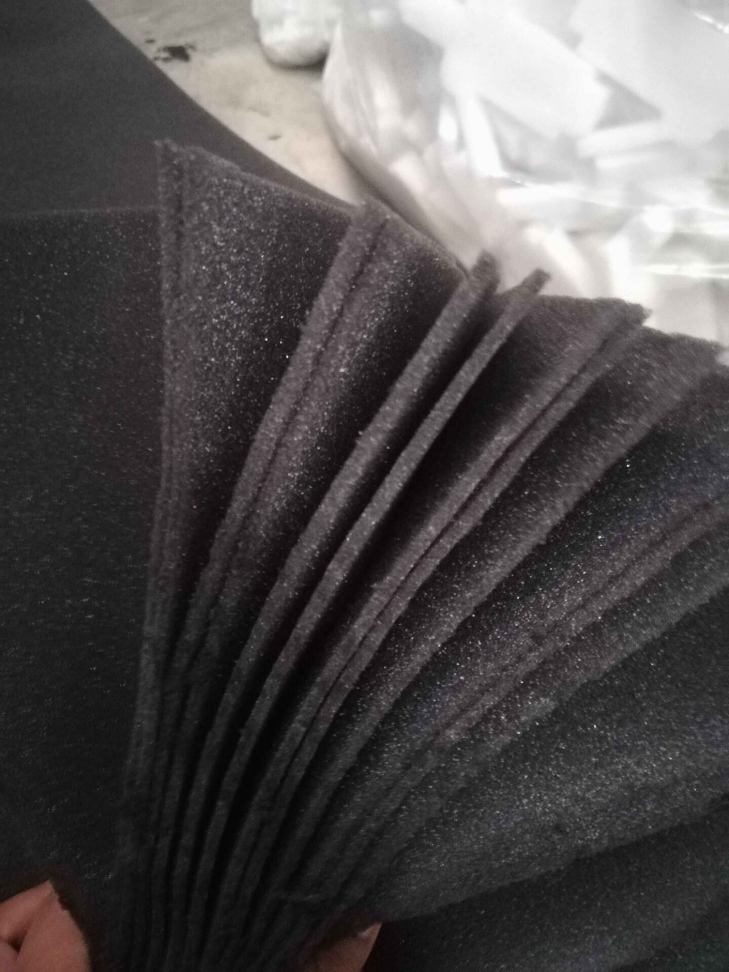 厂家供应白色黑色薄海绵片材/吸水海绵薄片材/箱包内衬薄海绵片材