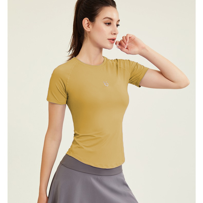 Ropa de ejercicios desnuda para mujeres delgada helada de cuello redondo con mangas de hombro para correr camiseta deportiva delgada ropa de yoga roja en línea