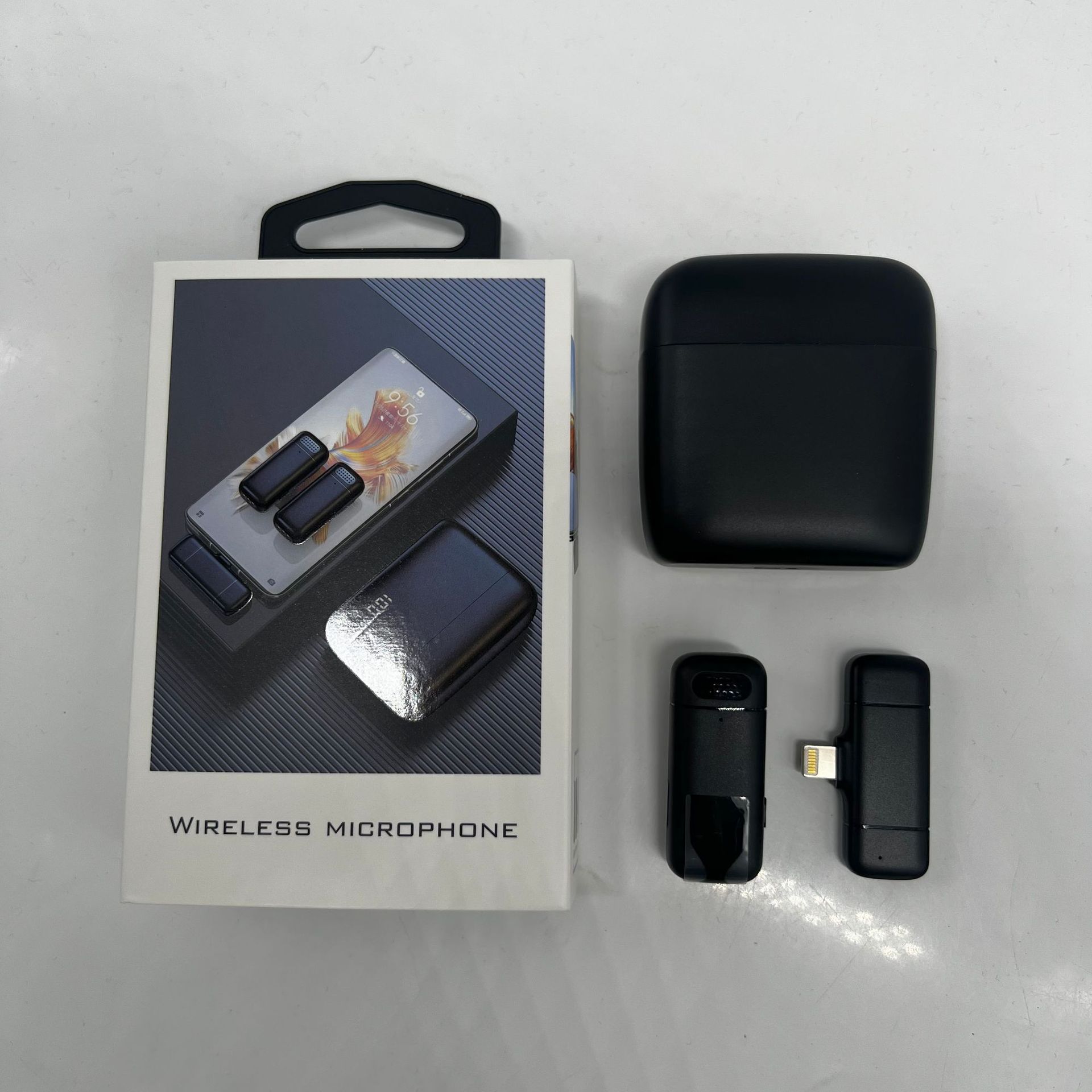 K13 Apple(디지털 디스플레이 충전실)