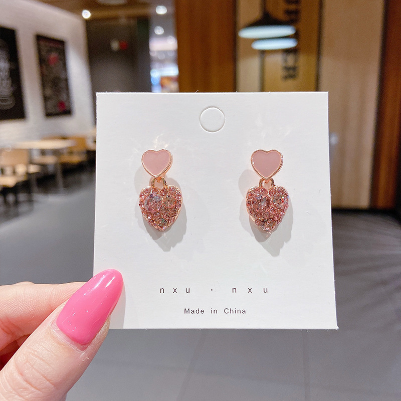 Pendientes de aleación moda coreana, estilo lujo ligero, ideales para puestos callejeros, mercado nocturno y ventas en vivo, al por mayor