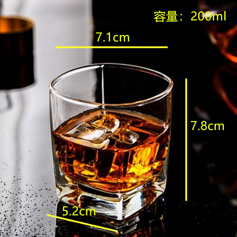 200ml 위스키 잔은 PC이며 깨지지 않고 고온에 강하며 유리가 아닙니다.