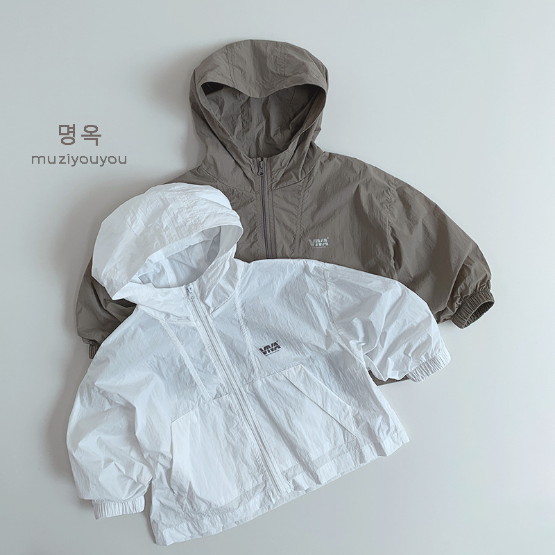 Ropa para niños Ropa de protección solar para niños y niñas 2025 verano rebeca delgada coreana para niños Camisa de aire acondicionado transpirable para bebés Ropa de piel