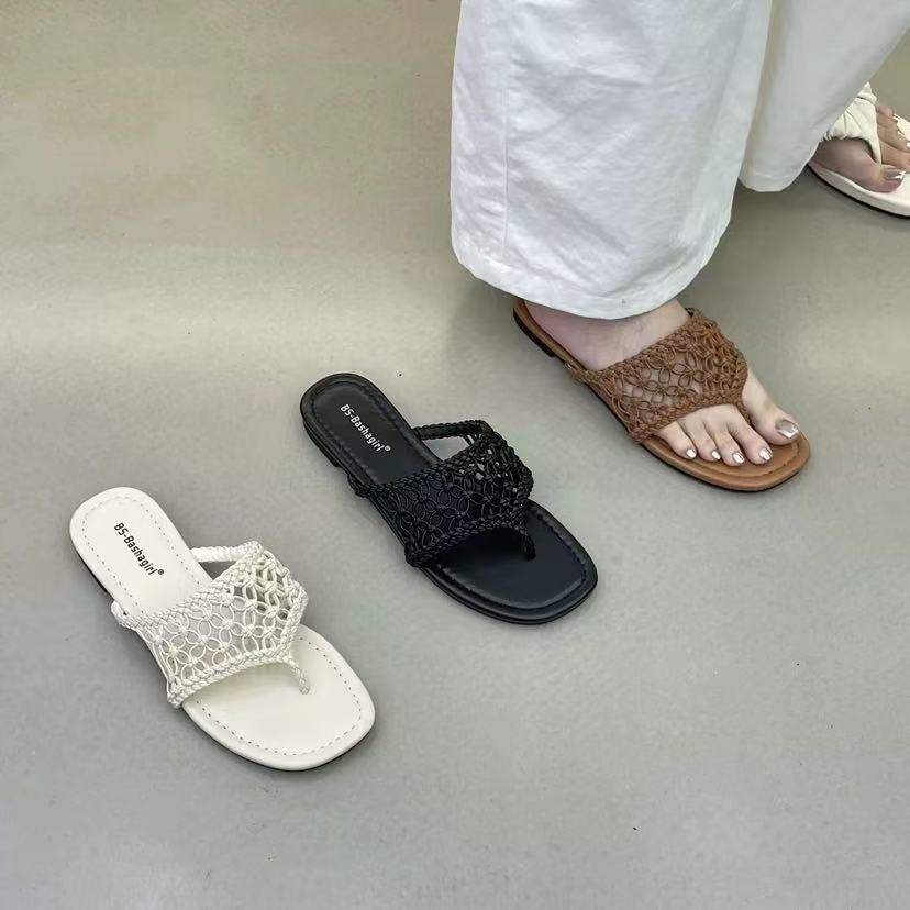 2026 Woven Hollow Toe-Clamp Flat For Women, Summer Outdoor Open-Toe Roman Sandals_voghion.com