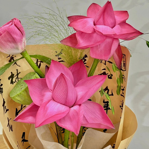Flower wrapping paper Chinese style waterproof style pictorial series Teacher's Day gift bouquet Chinese style element wrapped flowers