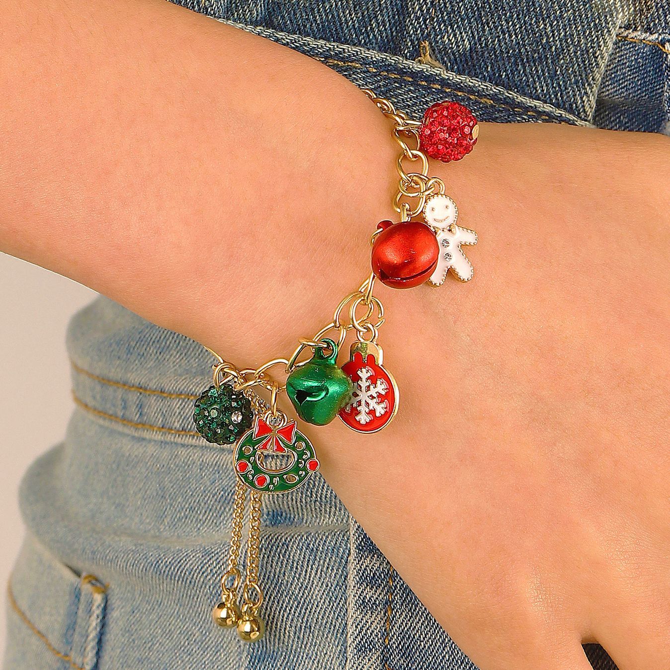 Pulsera de navidad para mujer con dijes de copo y reno_voghion.com