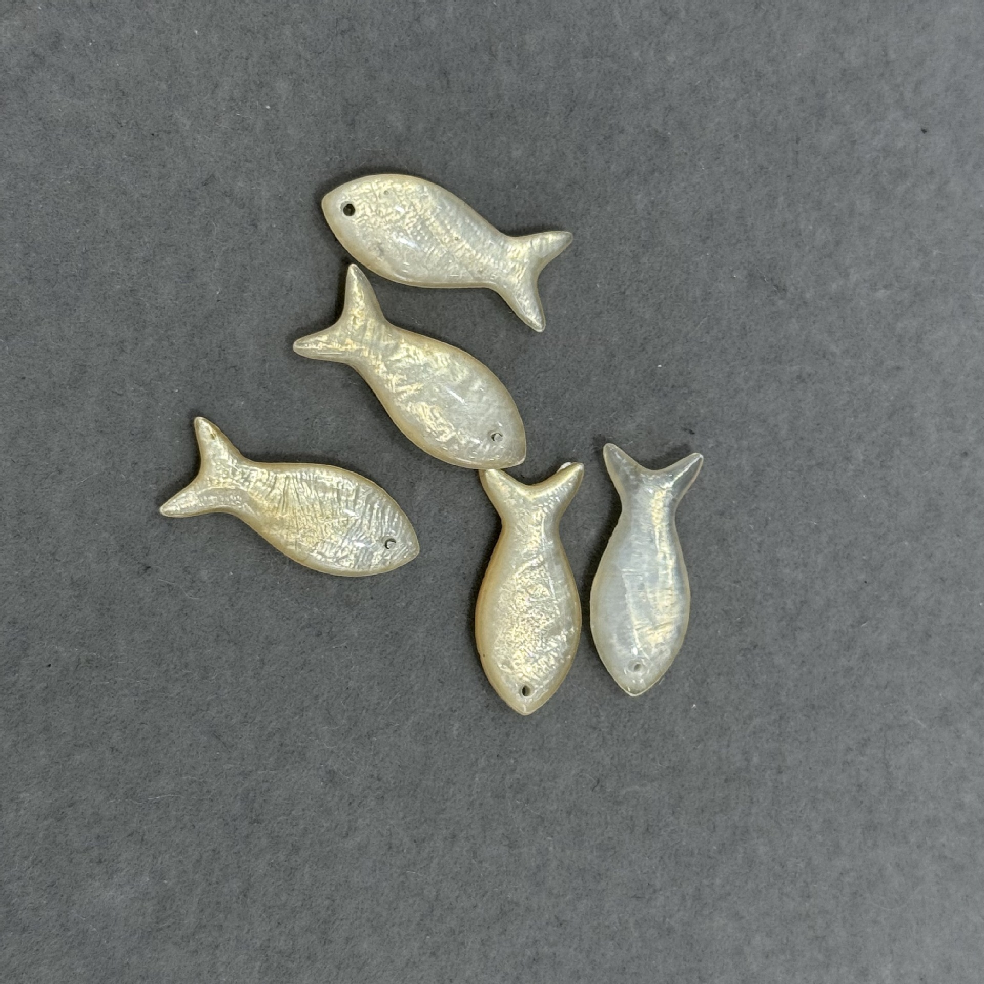 1g Weight Pendant Jewelry Making Type DIY Ornament Accessories Classification 1 Piece Quantity Shell Material Fish Pattern All Seasons Season Polished Finish Cute Style 1 Piece Shell Fish Polished Pendant DIY Ornament Accessories 2