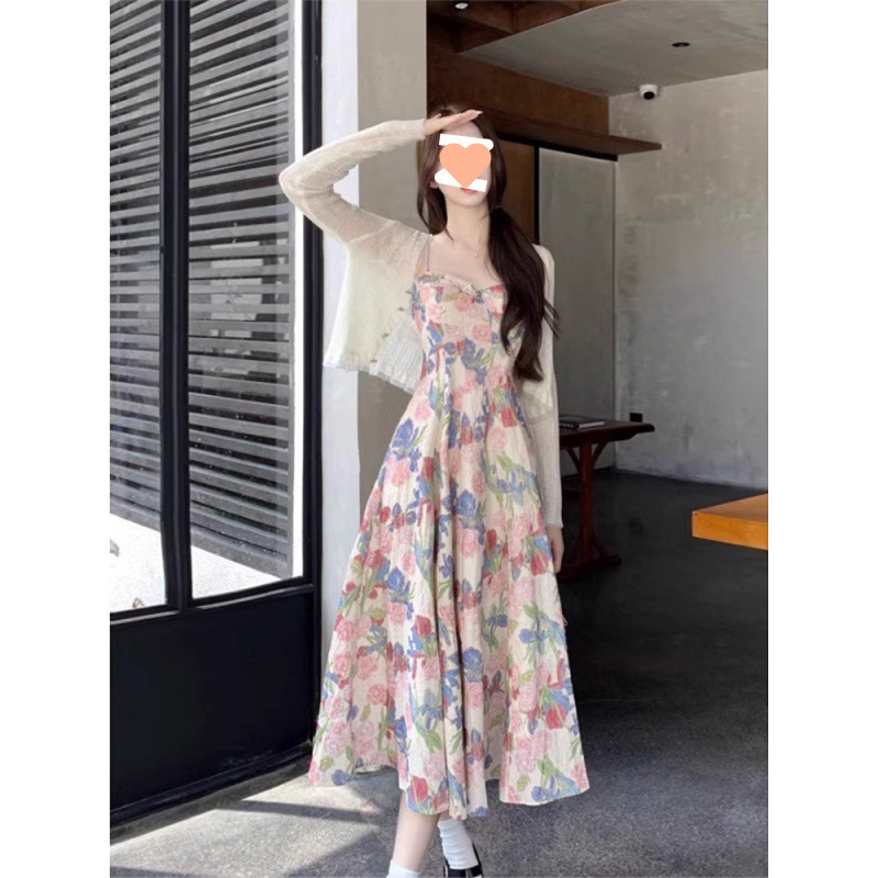 茶歇法式绝美碎花吊带连衣裙女秋夏季海边度假沙滩收腰长裙子套装