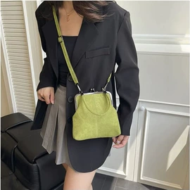 女士斜挎包;女士单肩包;女士手提包