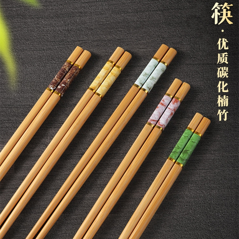 인쇄된 대나무 젓가락은 곰팡이에 쉽게 걸리지 않고 청소하기 쉬운 창의적인 가정용 5 색 젓가락 식기 도매