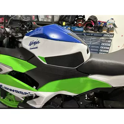 Motorcycle helmet anti-fog film 400 Z400 modification accessories