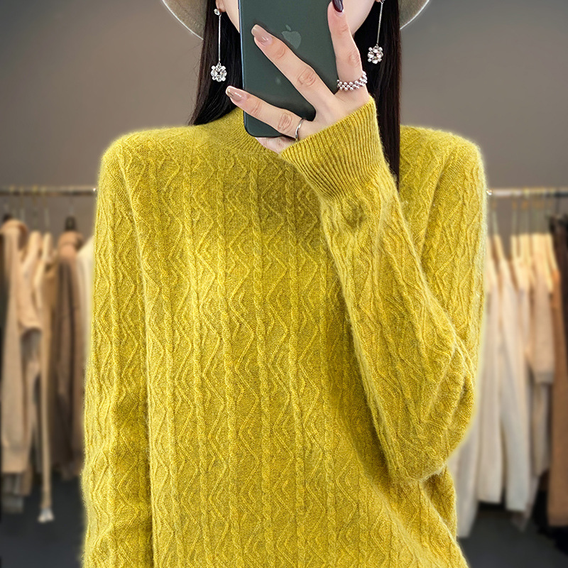 Demi-season woolen short knitted sweater