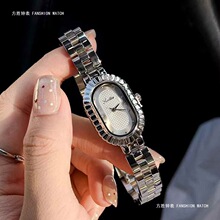 SCOTTIE�p���йŕr���ֱ�Ů�羳����С���L��߅�͹�Ů�������R��