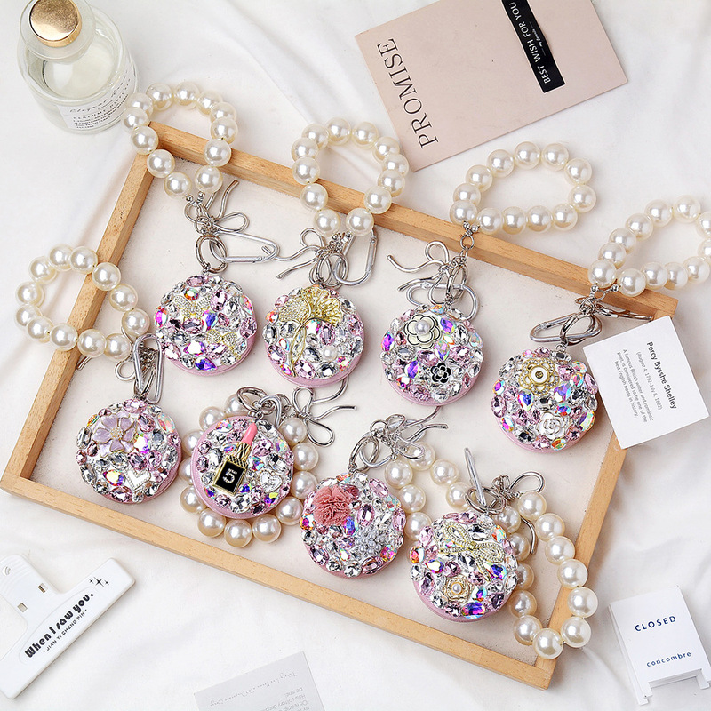 Internet Celebrity Live Diamond Small Mirror Keychain Creative Round Folding Portable Cosmetic Mirror Car Key Case Pendant