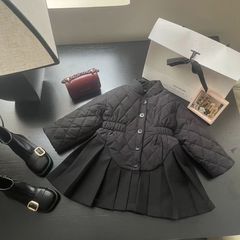 女の子の冬の新しい綿服2024綿を入れてワンピースを厚くして保温する綿入れの上着