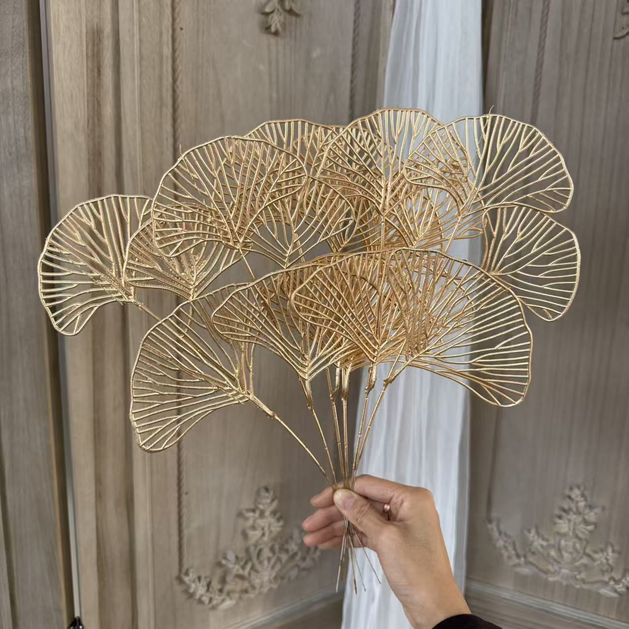 厂家批发单支银杏叶金色扇子假花福桶材料包diy插花塑料花圣诞花